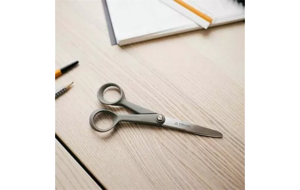 FISKARS CISEAUX ReNew UNIVERSEL 17CM PREMIUM DROIT 1062545