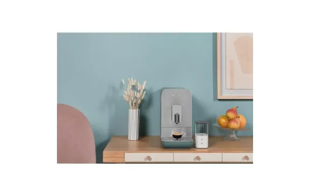 SMEG Expresso automatique avec broyeur Vert - Collezione - BCC13EGMEU