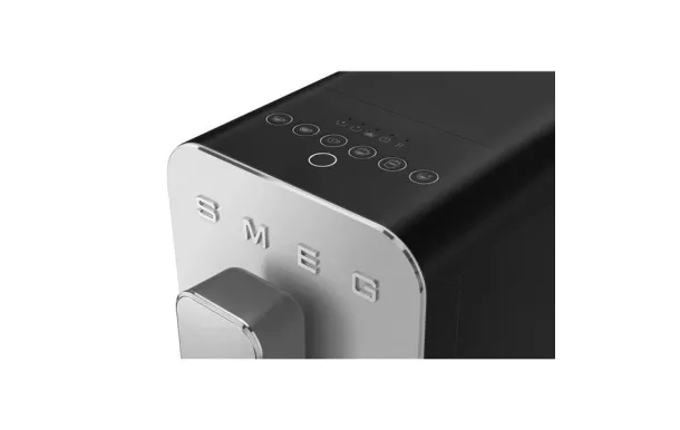 SMEG Expresso automatique avec broyeur Noir - Collezione - BCC13BLMEU