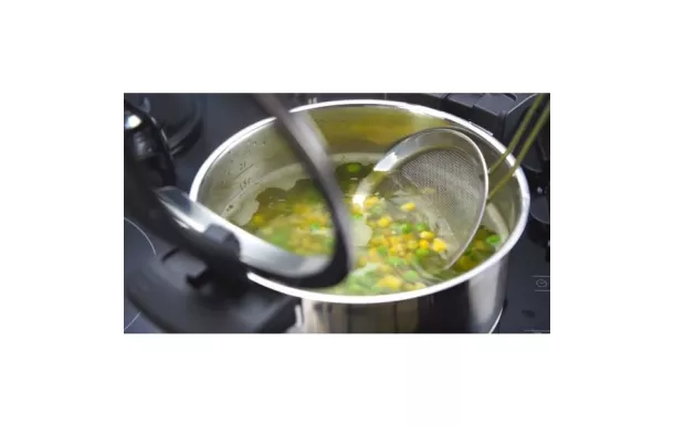 TESCOMA ECUMOIRE 12 CM "GRANDCHEF" 428420