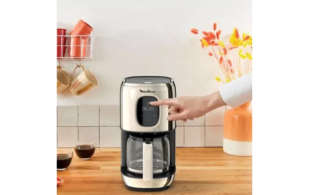 MOULINEX CAFETIERE MALESTUO 10T FG883D10