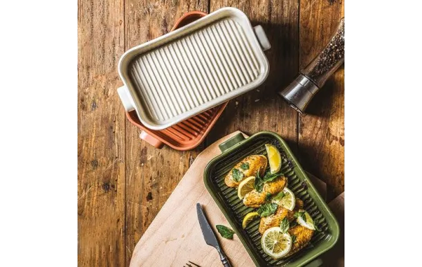 MENASTYL OCTAVE PLAT A FOUR GRILLE RECTANGLE 840 M 3356155