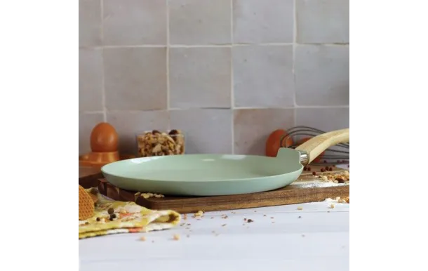 MENASTYL CREPIERE 26 CM CELADON EN ALUMINIUM 6020810