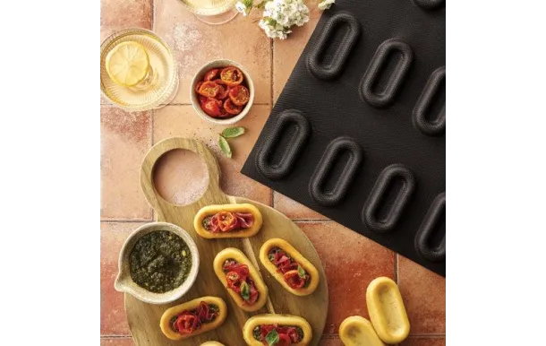 FLEXIPAN MOULE 12 BARQUETTES EN SILICONE 39 X 29 X EI-FP-02754-BA