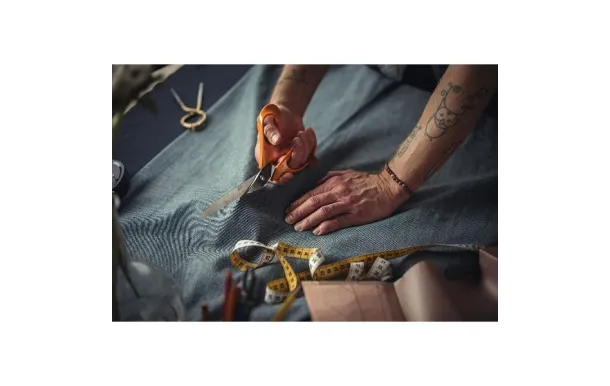 FISKARS CISEAU PROFESSION.DROIT. *9863 1005151