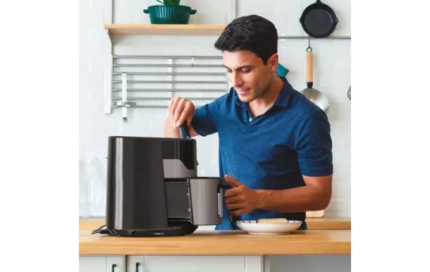 BLACK & DECKER Friteuse à air chaud 1,3 kg - BXAF6500E