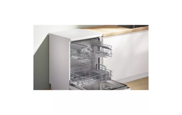 BOSCH Lave-vaisselle 60 cm 13 couverts 46 db - SMS2HTW03F