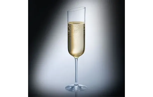 VILLEROY ET BOCH Lot 4 flûtes à champagne 17 cl