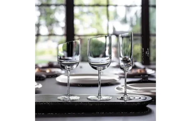 VILLEROY ET BOCH Lot 4 flûtes à champagne 17 cl