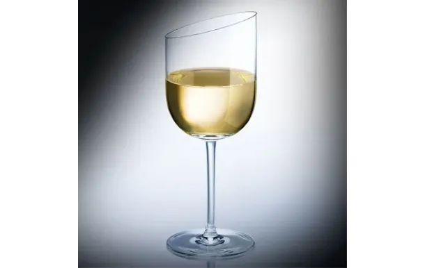 VILLEROY ET BOCH Lot 4 verres à vin blanc 30 cl New Moon 11-3653-8120