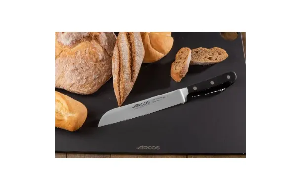 ARCOS Couteau à Pain 18 cm - Opera