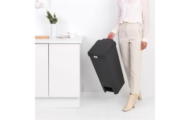 BRABANTIA POUBELLE STEP-UP PEDALE 40L DARK GREY 800023