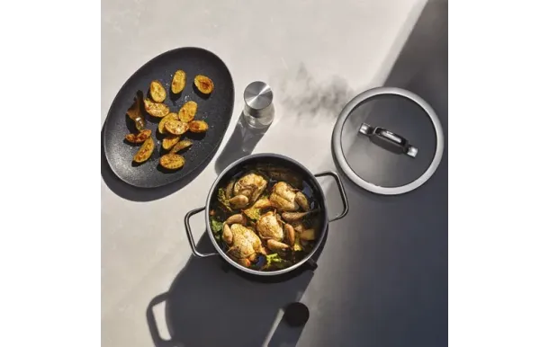 WMF Faitout haut 24 cm Noir - Fusiontec Mineral Pro