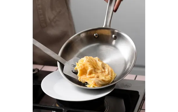 ATMA - SET DE 3 POELES INOX 20-26-28 CM