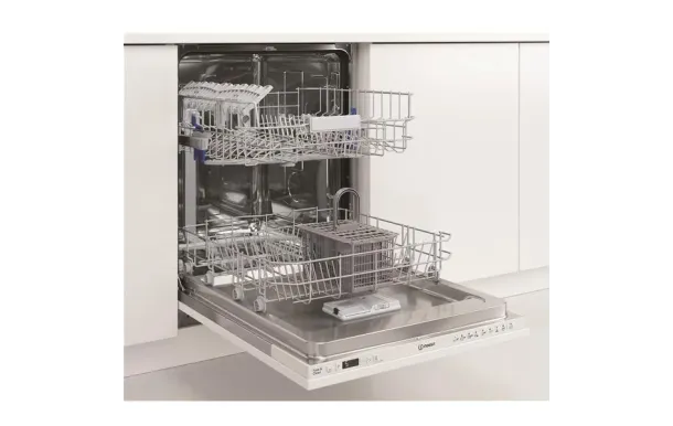 INDESIT I3IFD534 Lave-vaisselle 14 couverts 44 dB