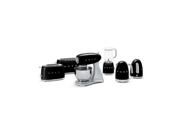 SMEG Bouilloire 1.7 L Noire Années 50 - KLF03BLEU