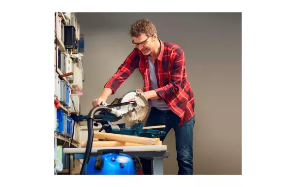 NILFISK Aspirateur cuve eau et poussière - MULTIII30TINOXVSCFR