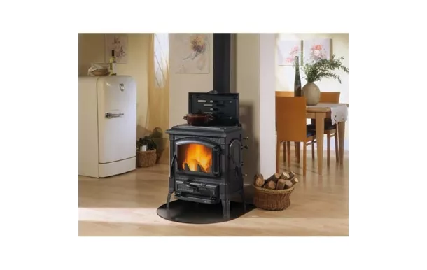 NORDICA Poêle bois Isetta Con Cerchi EVO 4.0 7,3 kW buches de 28 cm - ISETTACONCERCHIEVO4.0