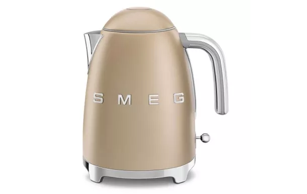 SMEG Bouilloire 1.7 L Or mat - Années 50 - KLF03CHMEU avis moins cher