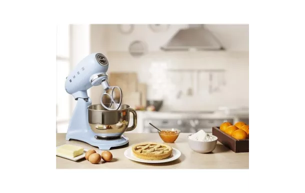 SMEG Robot sur socle 4.8 L Bleu azur Années 50 - SMF03PBEU