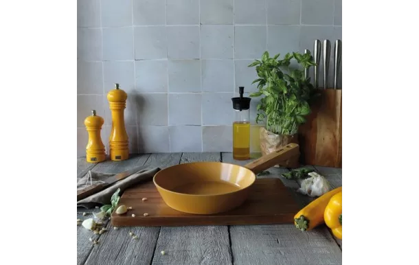 OGOLIVING ECTOR POELE 28CM JAUNE MANCHE BOIS 7930275