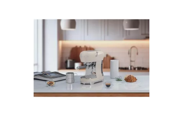SMEG Machine Expresso Crème Années 50 - ECF02CREU
