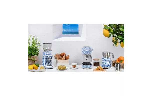 SMEG Machine Expresso Dolce & Gabbana Bleue - Années 50 - ECF02DGBEU