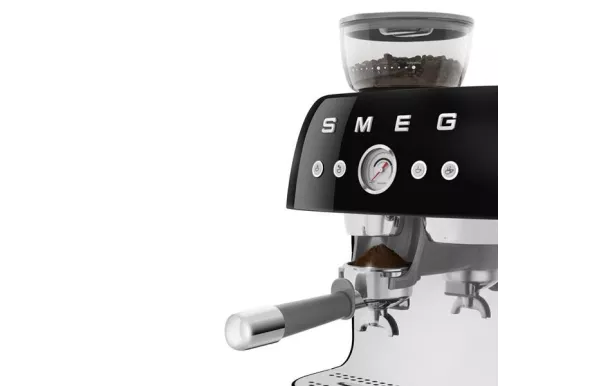 SMEG Machine à café barista noire 15 bars - EGF03BLEU